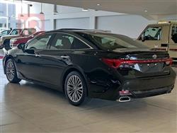 تويوتا أفالون